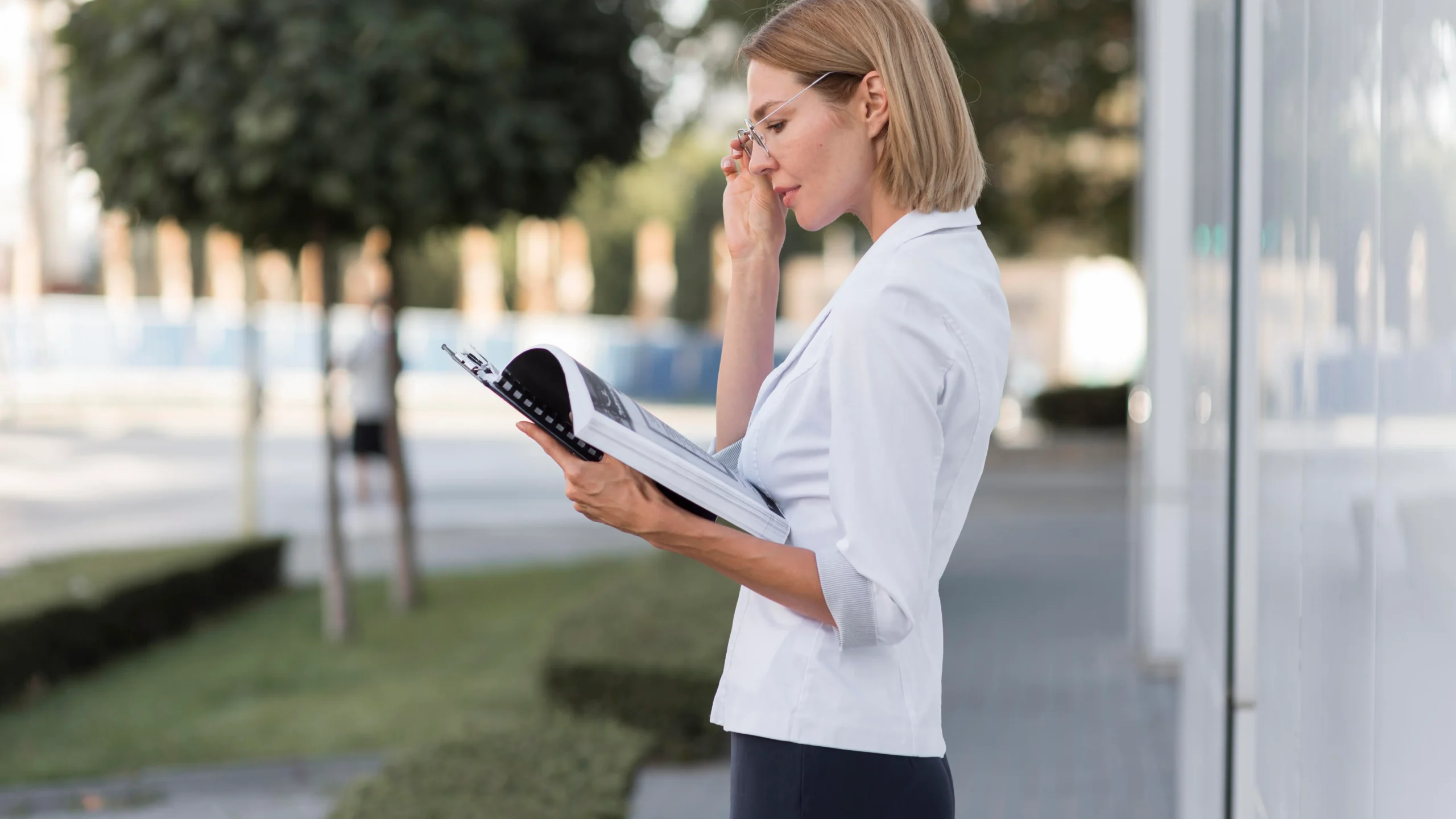 Read more about the article Voie interne des EVC : Comment se préparer aux QCM ?