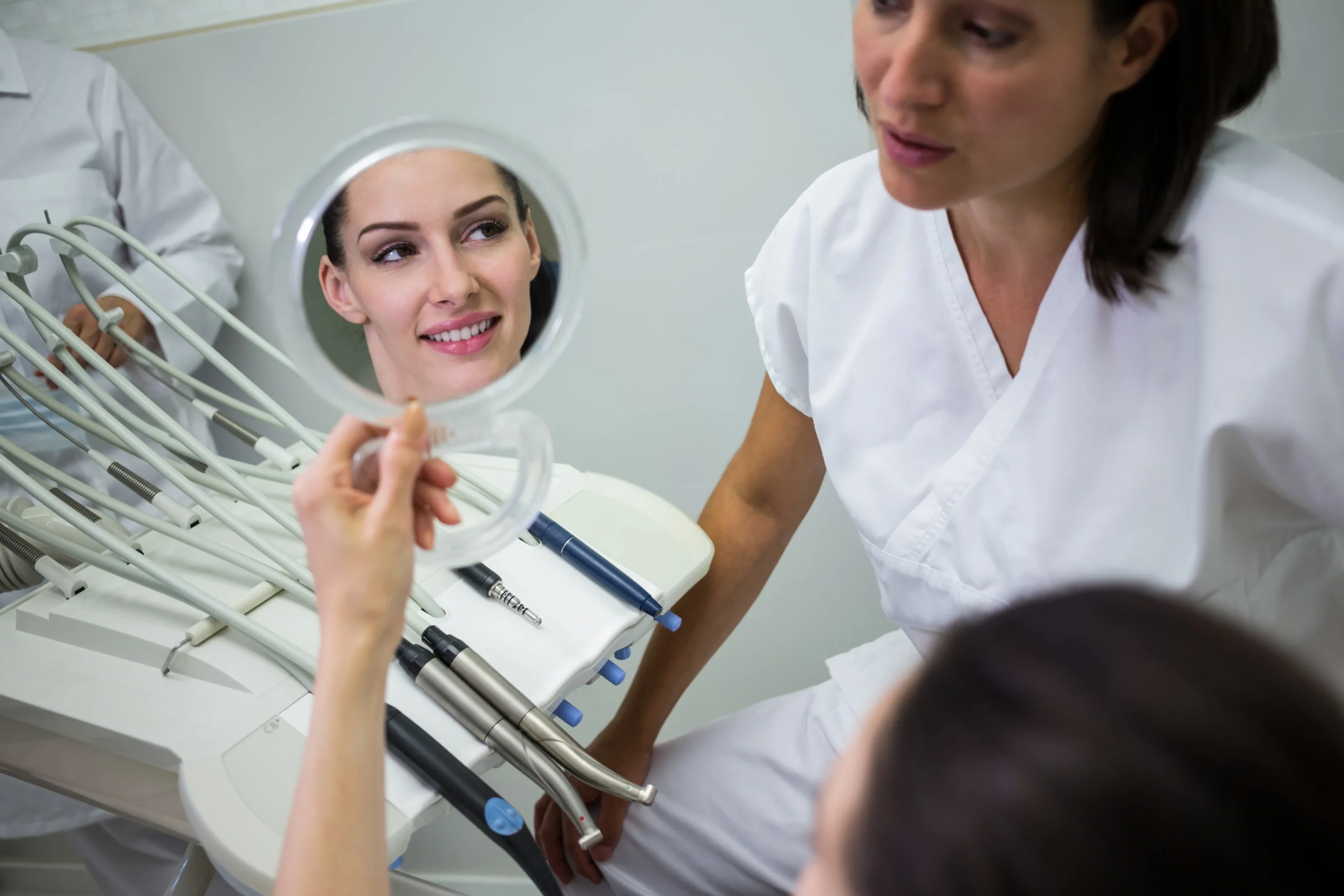 Read more about the article Annales EVC Odontologie 2009–2025 : Méthode & Corrections | PrepEVC