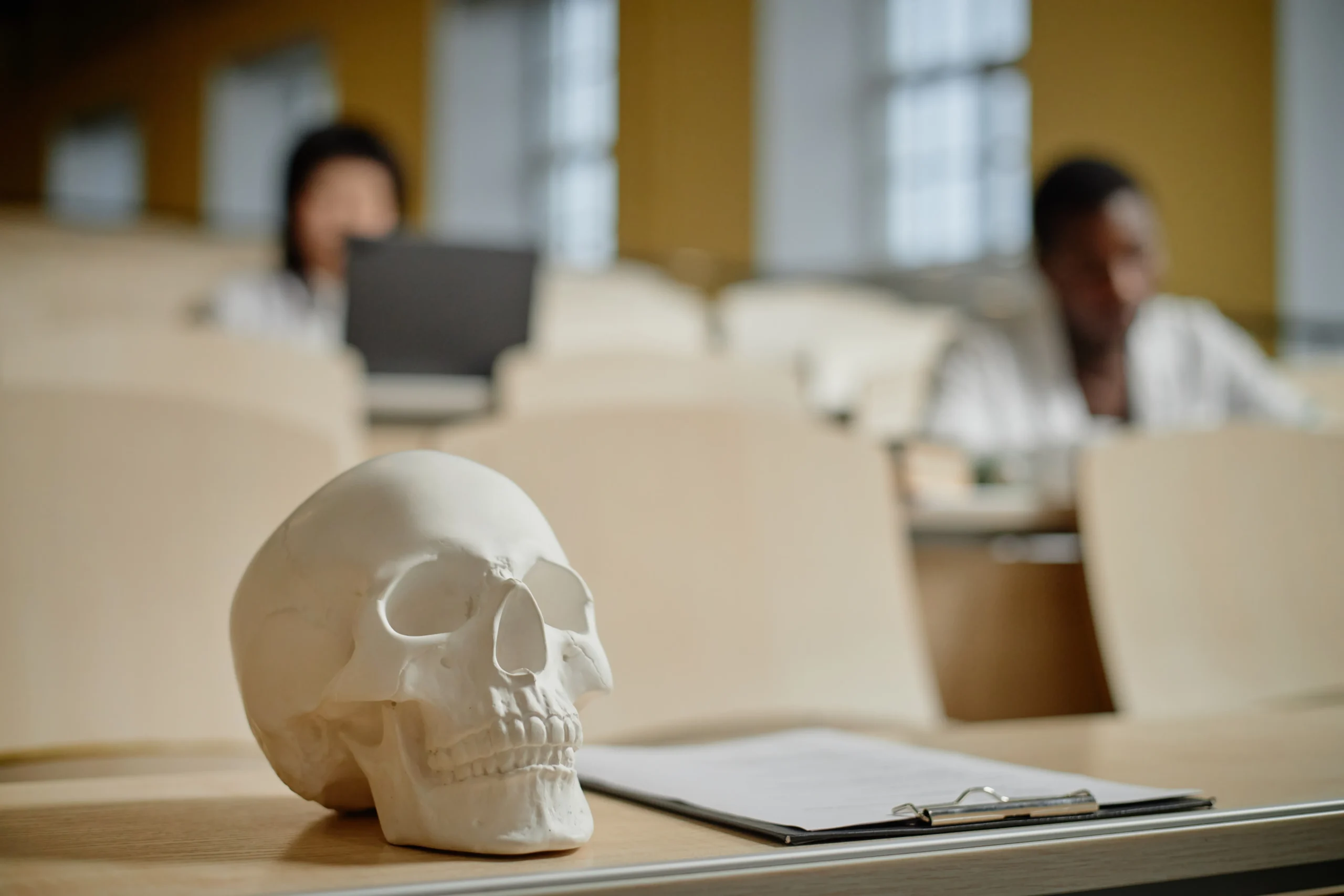 Read more about the article Annales EVC Psychiatrie 2009–2025 : Tous les Sujets qui Tombent au Concours